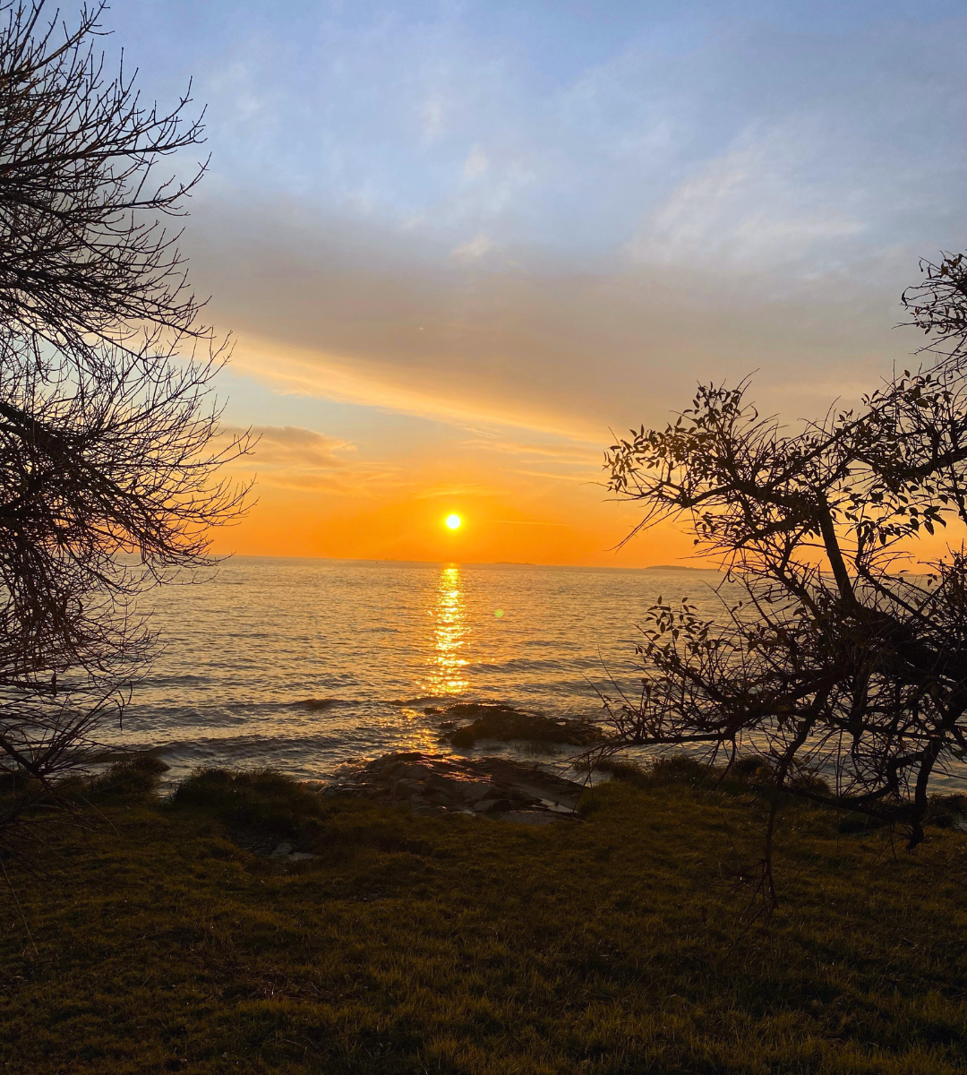 por do sol rio da prata colonia del sacramento uruguai